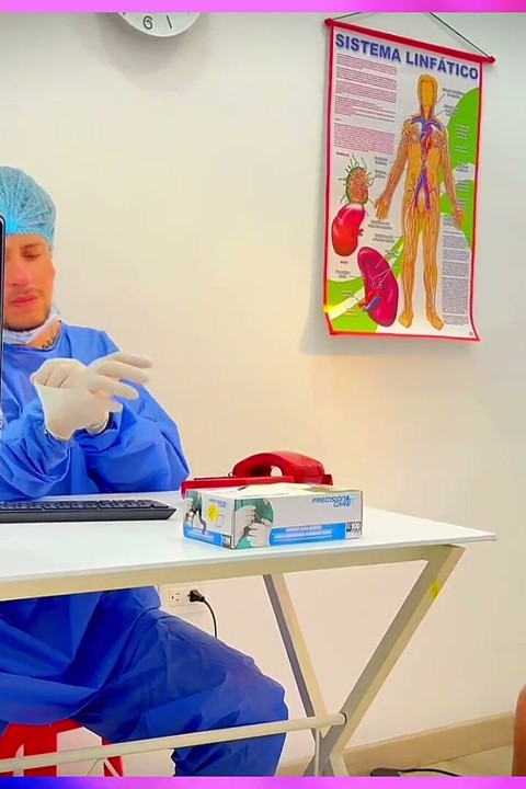The Gynecologist Sees That the Patient Alejandra Palacios Is Very Aroused During the Exam so I Help Her with My Big Cock