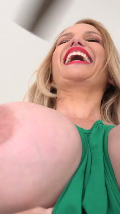 Massive tits MILF Billi Bardot fucked by big young dick | Clip 1