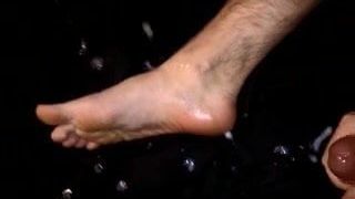 Cum feet