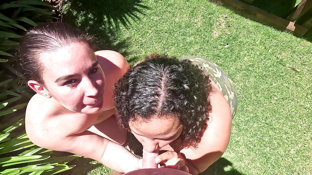 FFM outside POV BLOWJOB THREESOME, CUM FACIAL