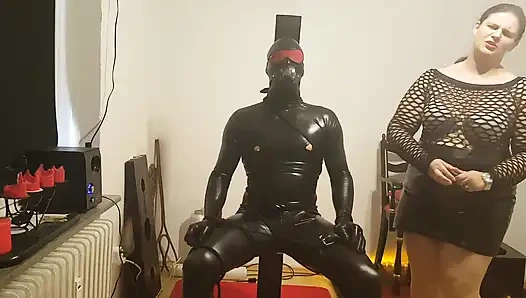 Lastik köle tedavide.