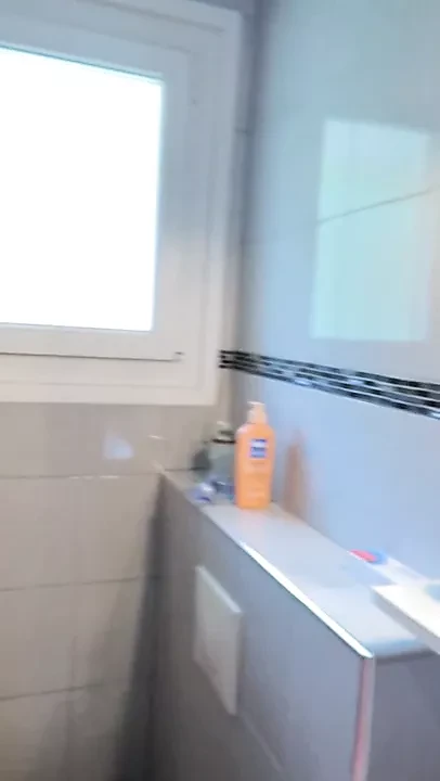 La bourgeoise sous la douche