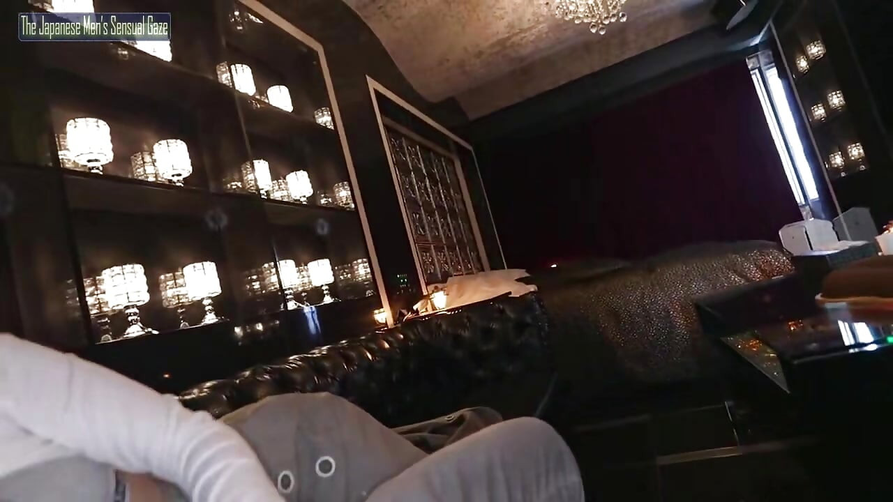G罩杯美女髮型師（24歲）大放異彩，她的夜晚上升到兩個激烈的內射高峰