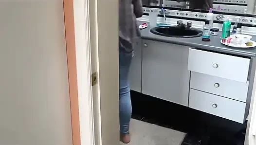I Receive Big Cumshots in My Hairy Pussy and in My Ass with My Jeans on