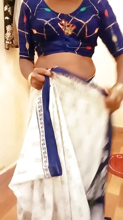 Desi Tamil Wife Renu Panties Body Show & Slow Saree Dressing Tease for Secret Bestie! Indianhotwifex