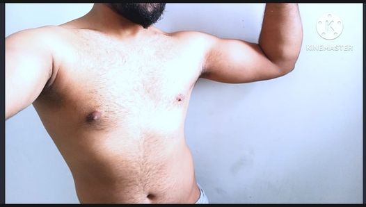 India con cuerpo caliente mostrando gran bulto y ropa interior, follando el cuerpo caliente de papá, desnudo
