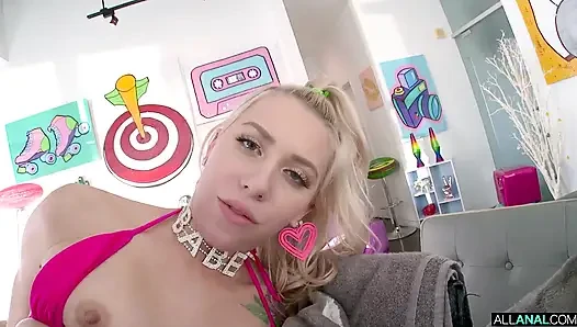 Layla ve Chanel ile pembe yanak mükemmeli