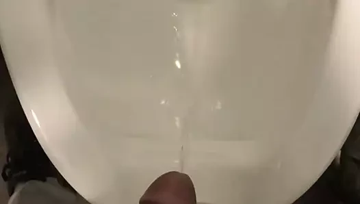 arkadaşımız mybiggestturnon için pissing