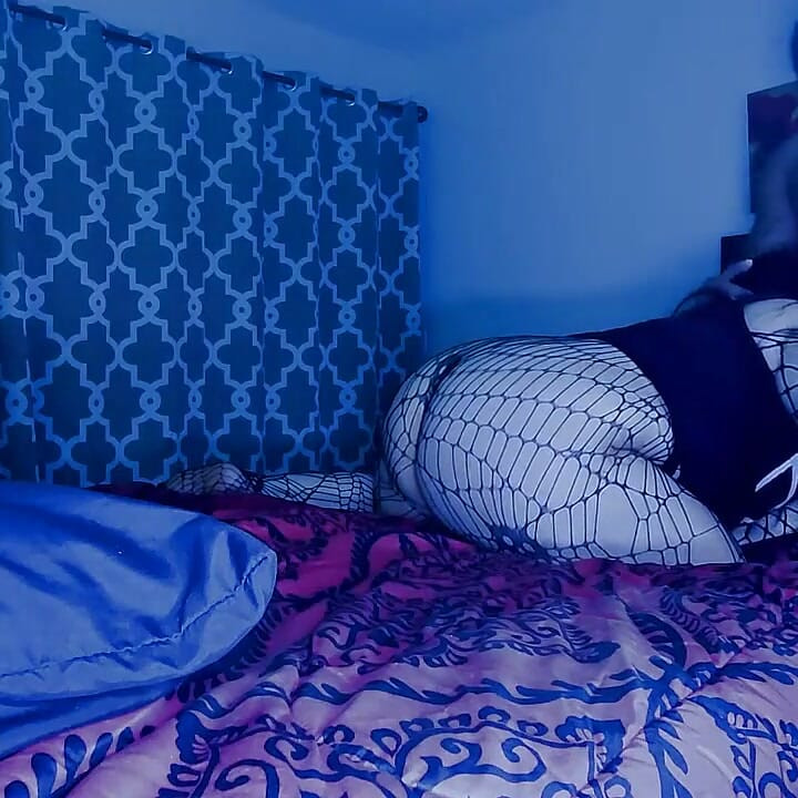 New Goth PAWG's 1st Video