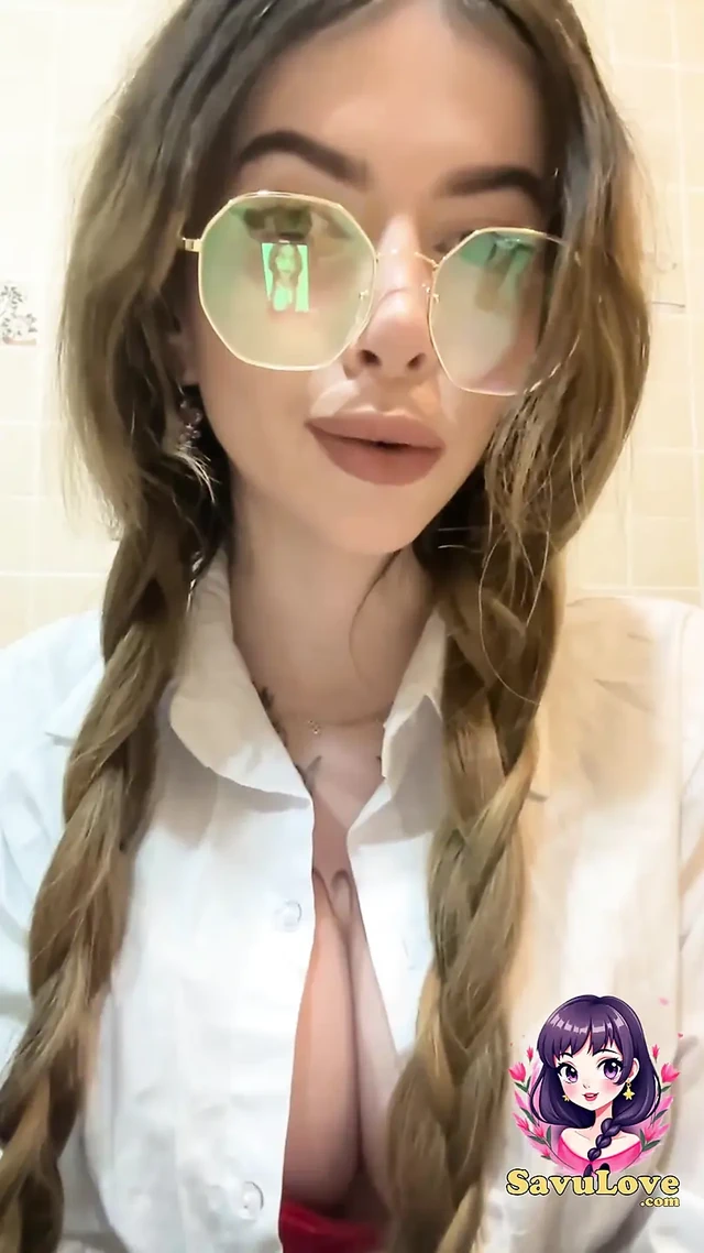 Adrianna Savu's school-girl cosplay is the best XXX!