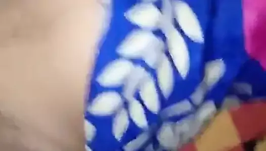 Indian Boyfriend using condom for safety