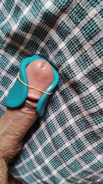 Masturbating using a massager named BEAT from my muse website.  It feels awesome.