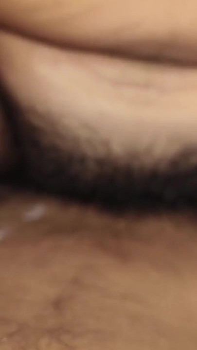 Creampie felt so good fucking her pussy. Bhabhi ki creampie chut ki bahut maza li. | Clip 1
