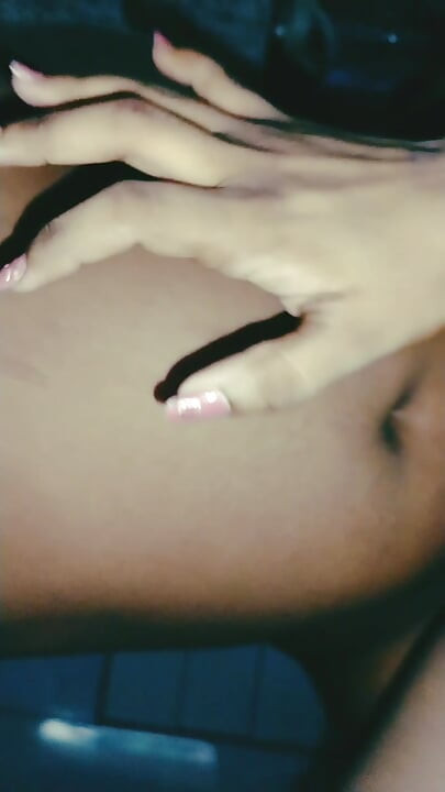 Stepsister Get Hard time and Wants to Drink Cum
