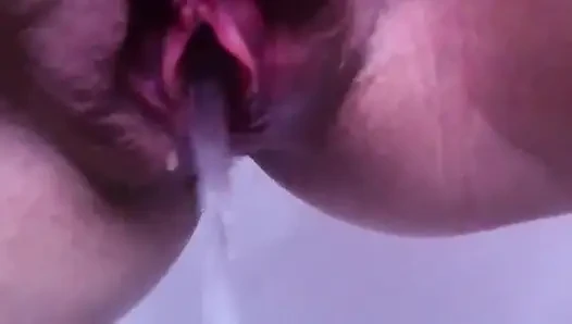 İşe!! Islak amcığımı görmek ister misin?