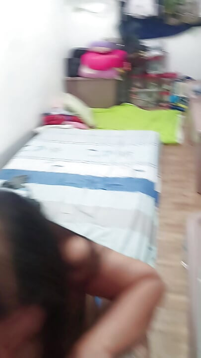 Big Natural Tits Wife Giving A Slow And Close Up Blowjob