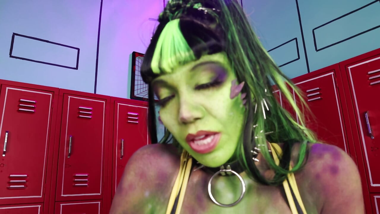 Breed the Lovesick Monstar Stepmommy! Space Jam Cosplay
