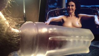 Éjaculation à l&#39;intérieur de Carice Van Houten (Fleshlight)