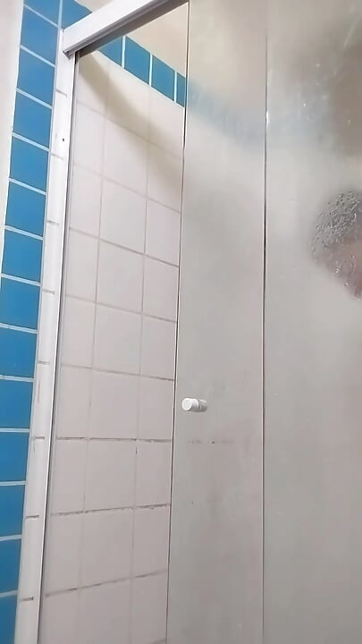 Je suis arrivé de formation et j’ai pris une belle douche par le froid.