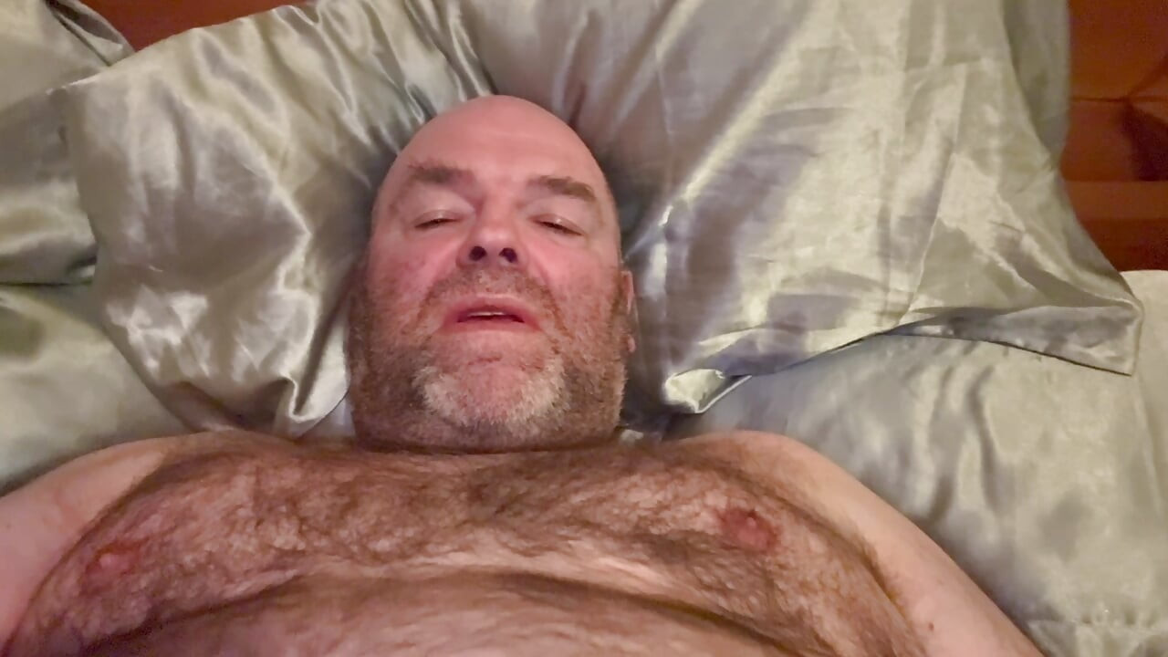 Part 2:- Giantism with Lanista Bear and his action man and cum shot!