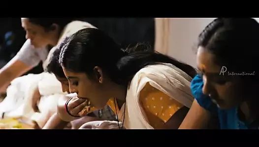 Сцены секса из фильма Ayal Malayalam - Lal наслаждается блядской актрисой