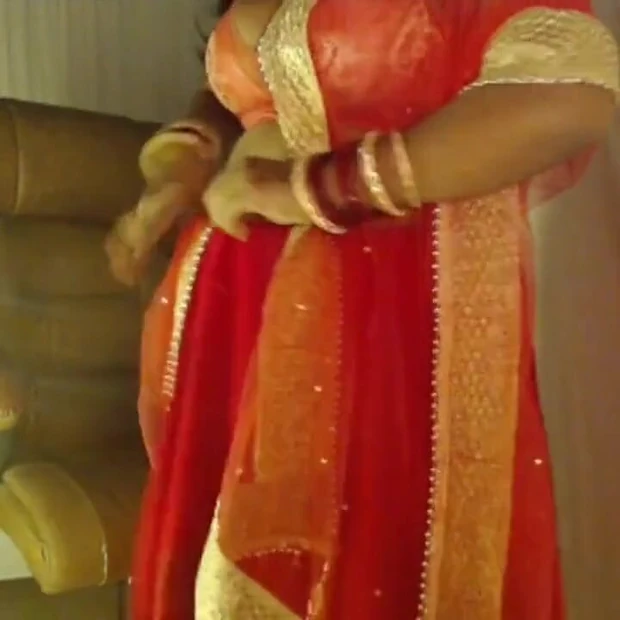 Hot Indian Big Boobs Girl Nude Show.