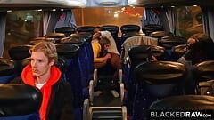 Blackedraw - hottie podwaja się na BBC