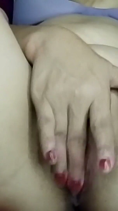 Aku ingin main dengan 2 kontol, pengen threesome sama orang Melayu, ada yang mau? | Clip 1