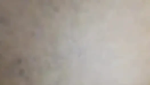 Hintli azgın kız sevgilisi tarafından sikiliyor