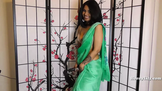 Hornylily CEI (Hindi)