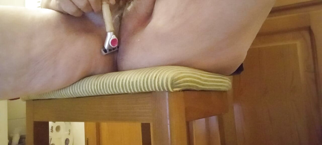 53 Year Old Amateur Shaves Her Hairy Pussy Closeup - Part 1