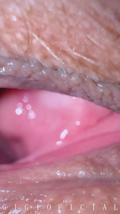 EXTREME EXCLUSIVE CLOSE UP Teen's orgasmic pussy from inside | Clip 1