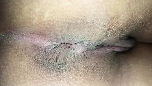 НАСТОЯЩИЙ АНАЛ В ДОМАШНЕМ ВИДЕО НА ЧЕТВЕРЫХ Моему мужу нравится, как мой сосед трахает меня в задницу