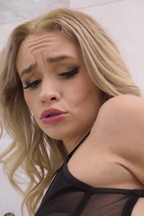 Blonde Teen Babe Deep Anal Fucked