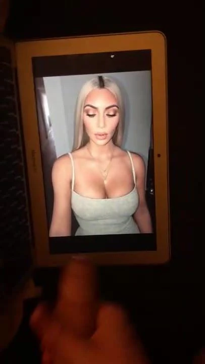 Kim Kardashian cum tribute 1