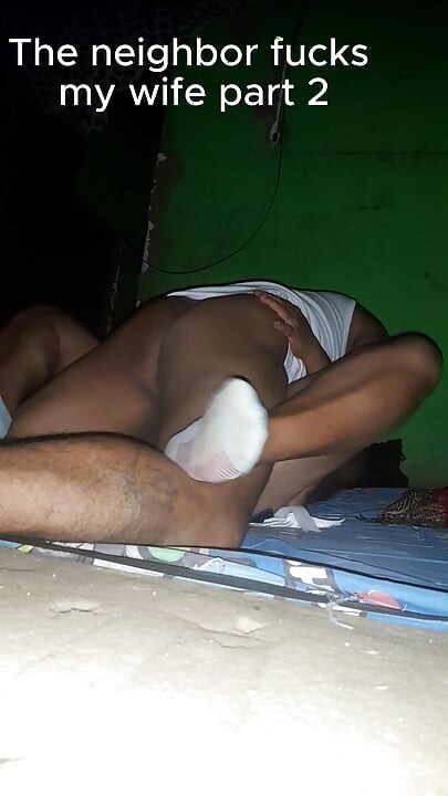 Istri nakal selingkuh dari suaminya sama tetangga. Bagian 2