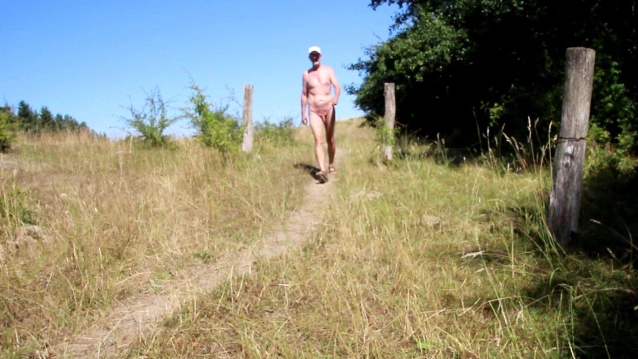 Nackedeis naked walk 003