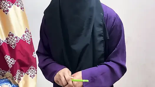 Ngentot sama nyonyaku waktu rumahku lagi kosong