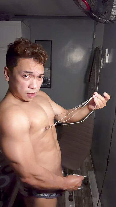BDSM Pinoy Muscle Twink Nipple Play Cumshot