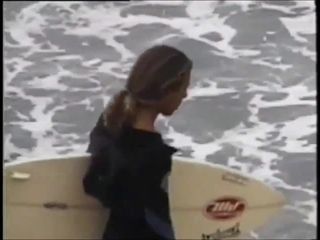 solo surfer