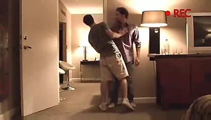 来自最后一个异性恋男人的同性恋主流