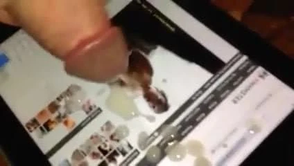 Cum over Beth on the John