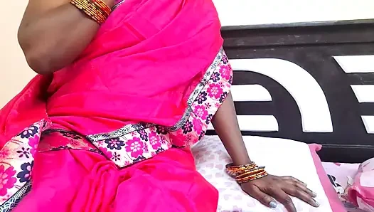 Naughty Neighbor Gets a Erotic Service From the Married Wife Next Door