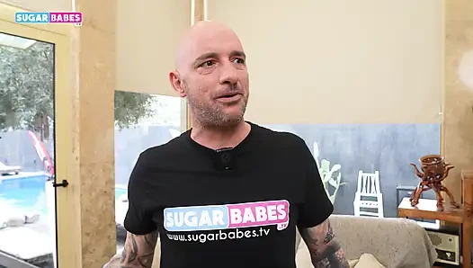 Maria Charitomeni и ее первый порно кастинг на SUGARBABESTV