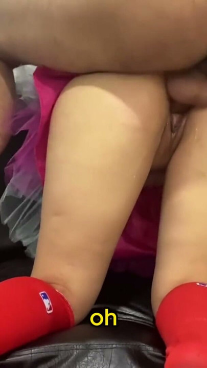 Meri maasoom sauteli beti apne premi ko uttejak vidiyo bhej rahi hai, main use us skart ke saath aur phir use ek vidiyo men dekhna pasand karta hoon | klip 2