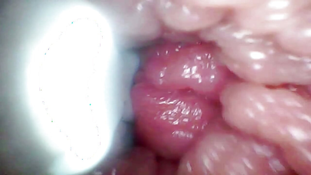دوربین آندوسکوپ نقطه G همسرم را ثبت می‌کند. ویدیوی آموزشی نمای نزدیک