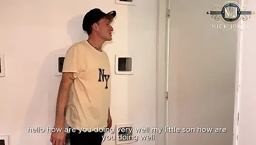 Шайрапсихосекс Застает Демона Хлои, Занимающегося Сексом С Её Парнем, И Решает Присоединиться К Ней Для Тройки