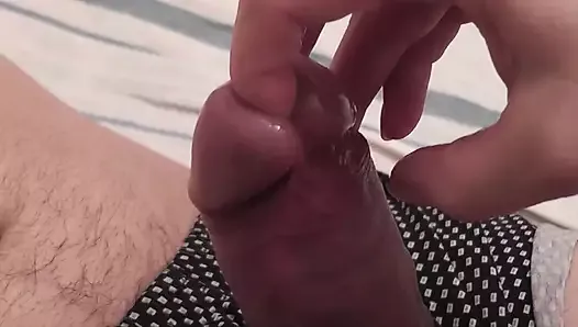 Finger in peehole cumshot- urethra play handjob