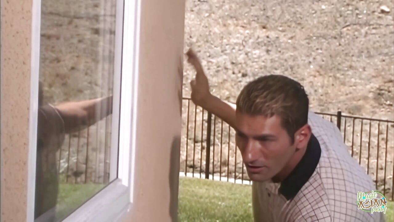 Watching on the Two Blondes Eating Each Other Out Relentlessly Leads to a Steamy Threesome