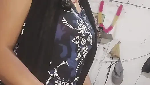 Hintli kız arkadaşla mastürbasyon